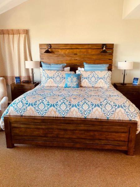 Pine Acres Lodge Пасифик Гров Экстерьер фото